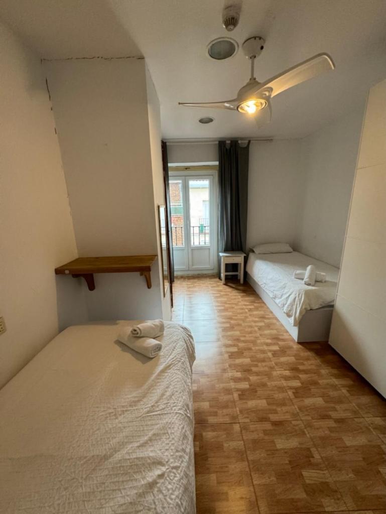 Rosales Residences 马德里 外观 照片